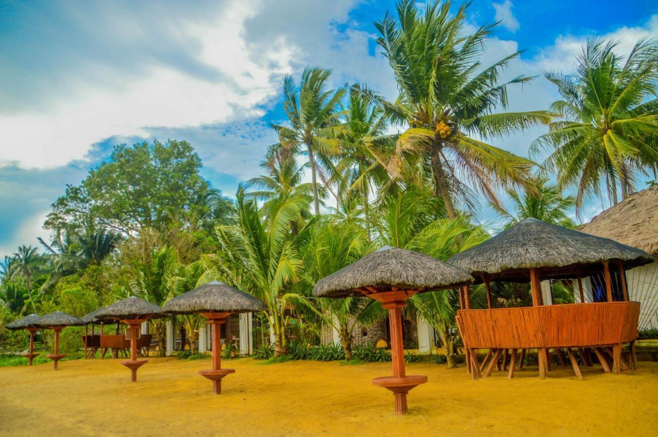 Camaya-An Paradise Beach Resort Malabugas エクステリア 写真