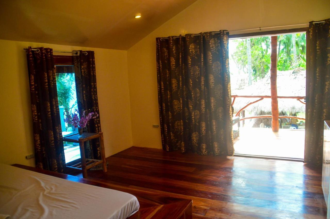 Camaya-An Paradise Beach Resort Malabugas エクステリア 写真